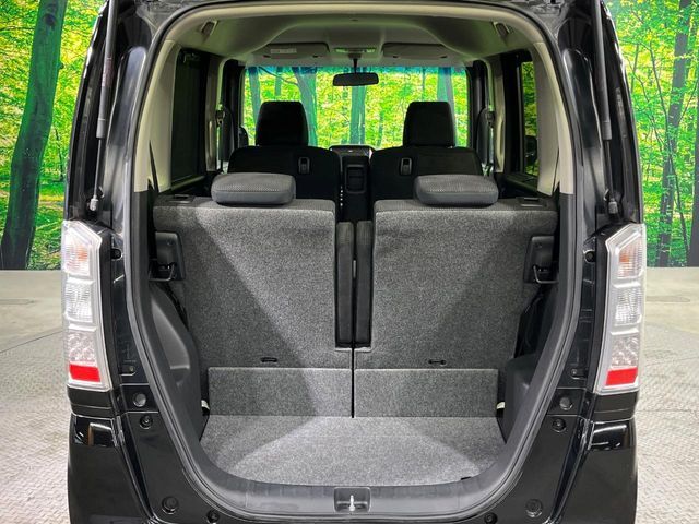 HONDA N BOX 2017 Image 31