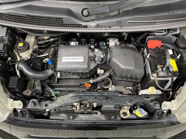 HONDA N BOX 2017 Image 31