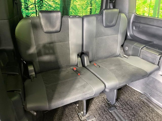 TOYOTA VOXY HYBRID 2021 Image 31