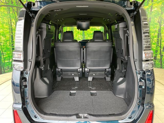 TOYOTA VOXY HYBRID 2021 Image 31