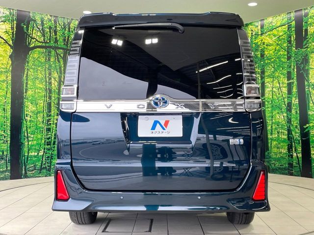TOYOTA VOXY HYBRID 2021 Image 31
