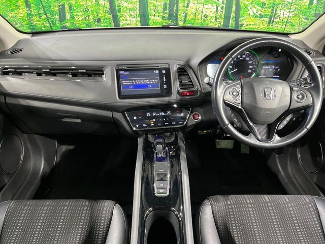 HONDA VEZEL HYBRID 2015 Image 31