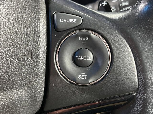 HONDA VEZEL HYBRID 2015 Image 31