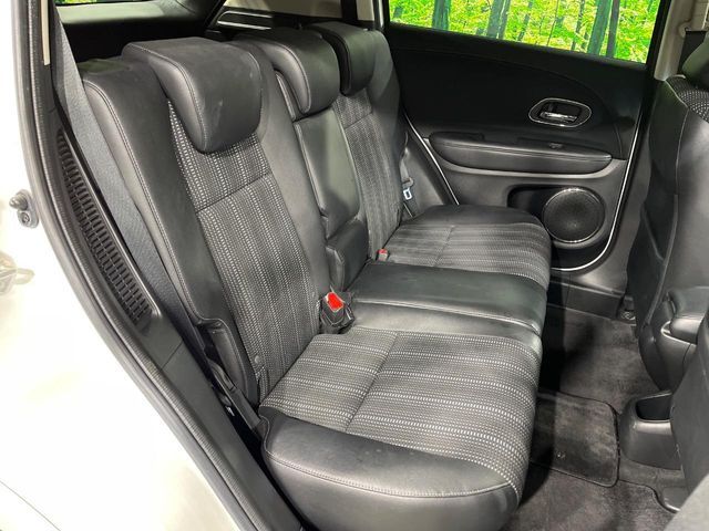 HONDA VEZEL HYBRID 2015 Image 31