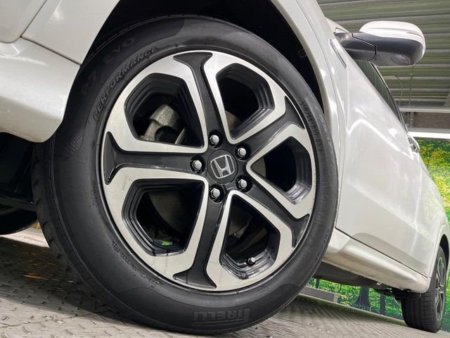 HONDA VEZEL HYBRID 2015 Image 31