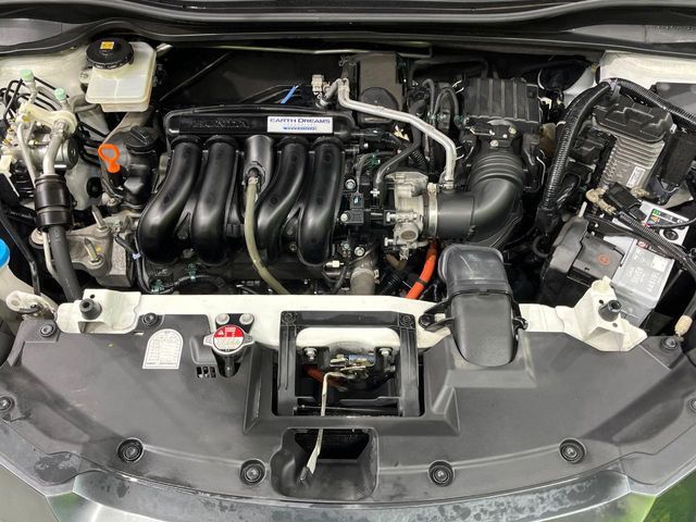 HONDA VEZEL HYBRID 2015 Image 31