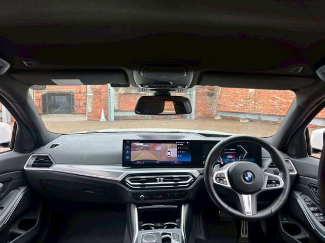 BMW 3SERIES SEDAN 2024 Image 31