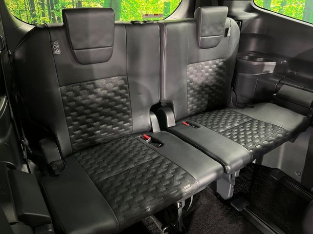 TOYOTA VOXY HYBRID 2023 Image 31