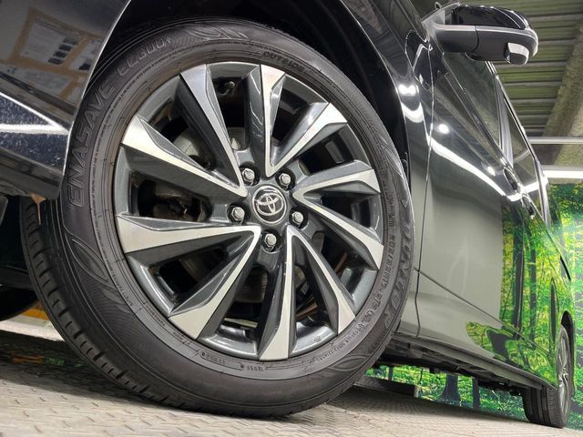 TOYOTA VOXY HYBRID 2023 Image 31