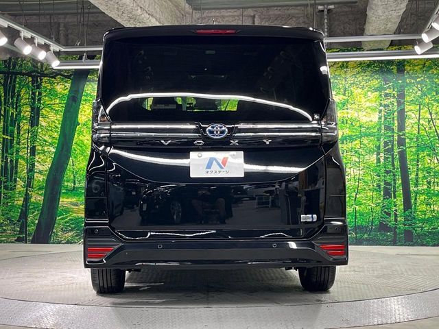 TOYOTA VOXY HYBRID 2023 Image 31