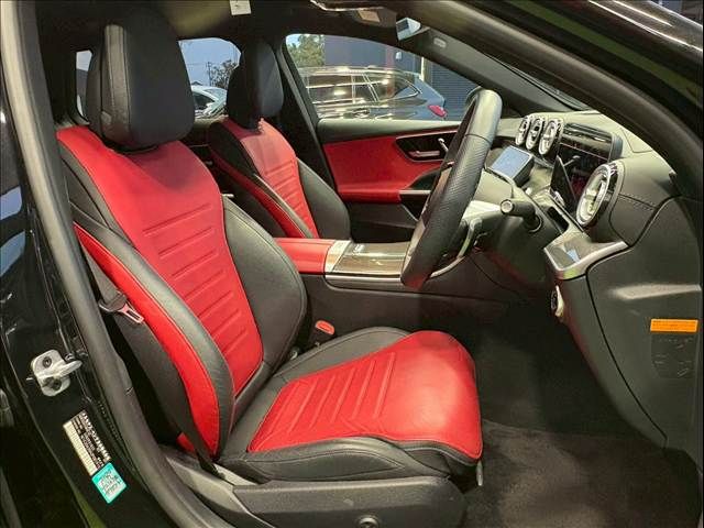 MERCEDES BENZ C CLAS 2023 Image 31