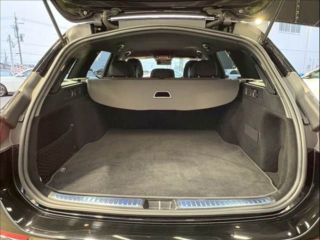 MERCEDES BENZ C CLAS 2023 Image 31