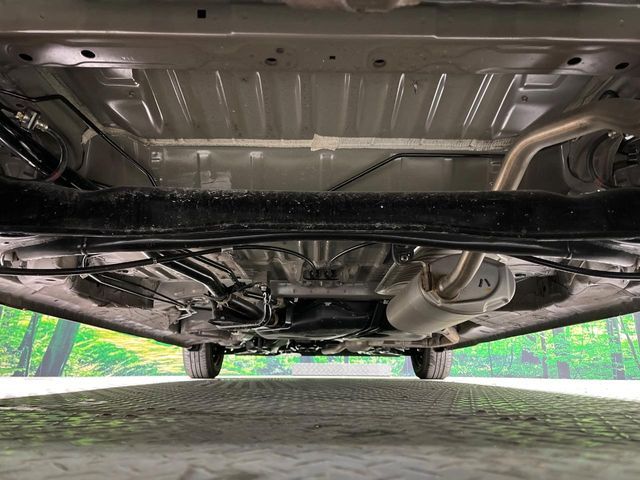 HONDA N BOX 2018 Image 31