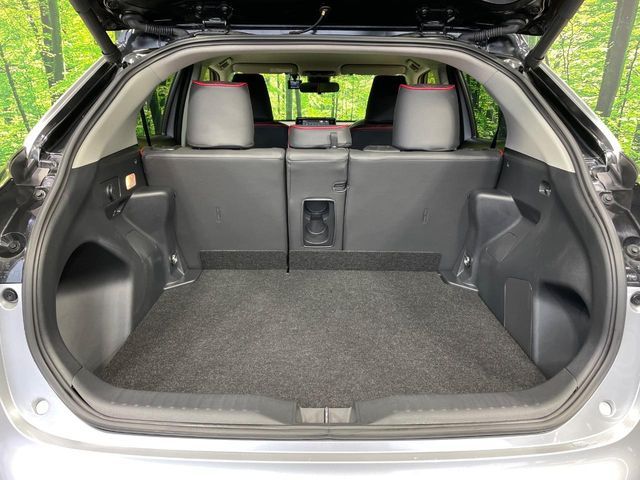 TOYOTA YARIS CROSS HYBRID 2021 Image 31