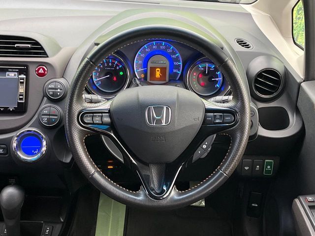 HONDA FIT SHUTTLE HYBRID 2013 Image 31