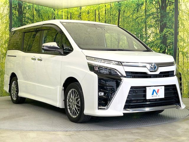 TOYOTA VOXY HYBRID 2021 Image 31