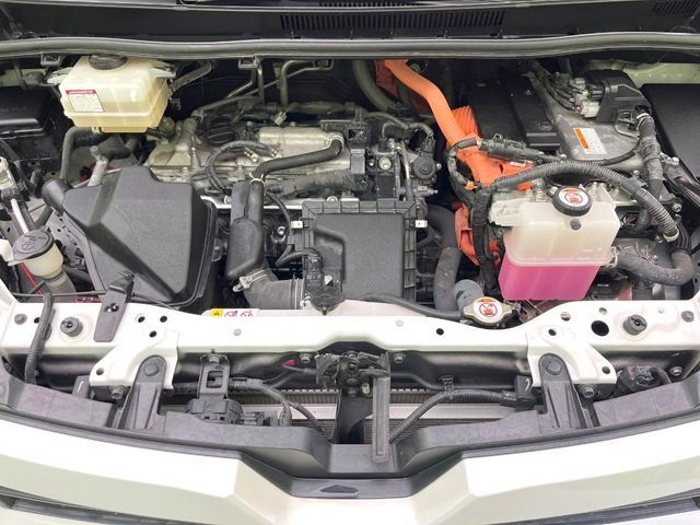 TOYOTA VOXY HYBRID 2021 Image 31