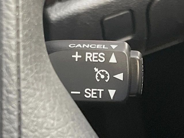 TOYOTA CROWN SEDAN HYBRID 2013 Image 31