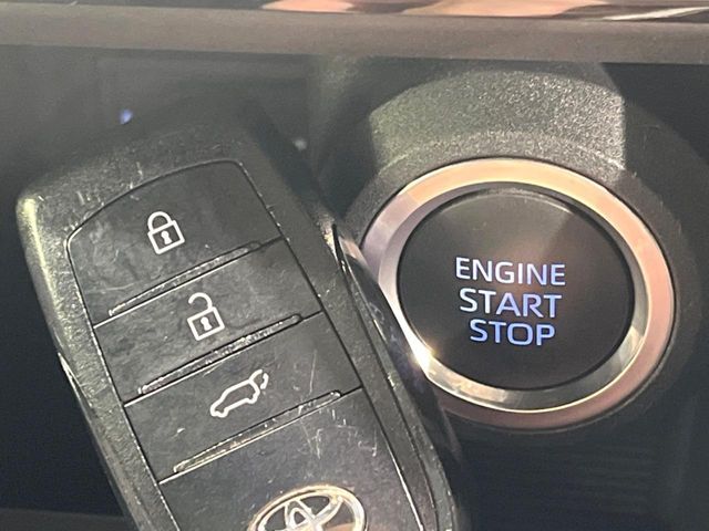 TOYOTA HARRIER 2WD 2020 Image 31