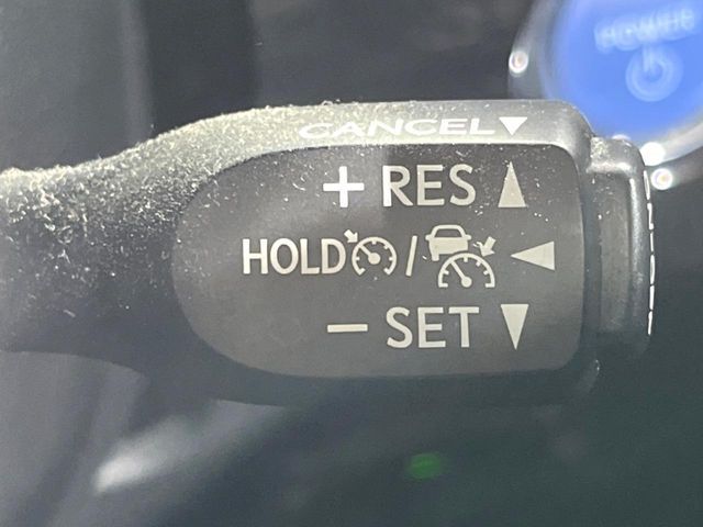 TOYOTA PRIUS 2017 Image 31