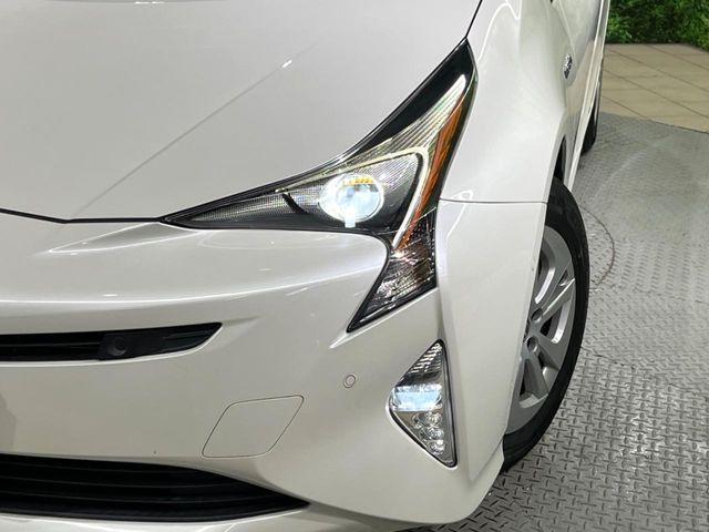 TOYOTA PRIUS 2017 Image 31