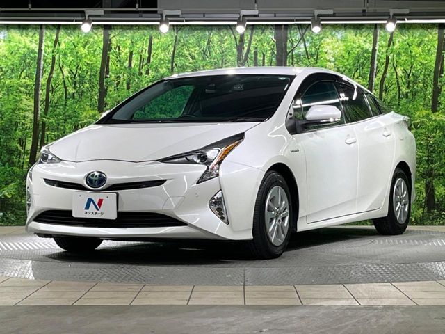 TOYOTA PRIUS 2017 Image 31