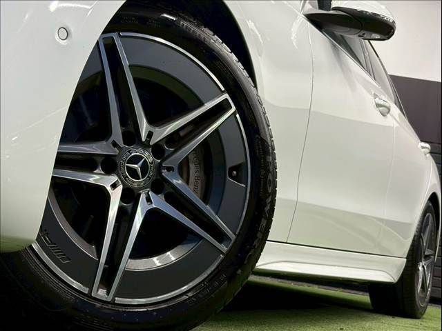 MERCEDES BENZ C CLAS 2022 Image 31