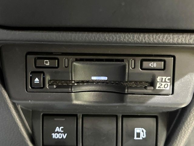 TOYOTA PRIUS 2023 Image 31