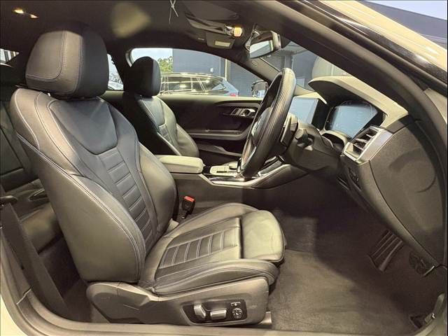 BMW 2SERIES COUPE 2022 Image 31