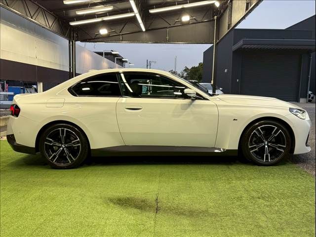 BMW 2SERIES COUPE 2022 Image 31