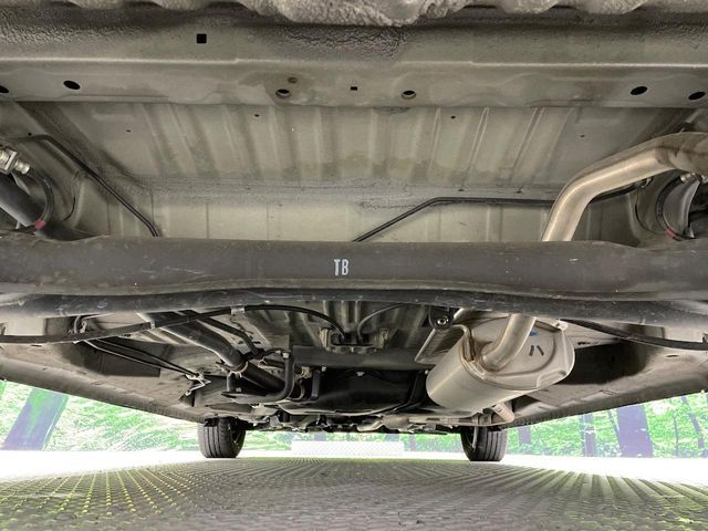 HONDA N BOX 2019 Image 31