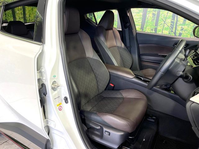 TOYOTA C-HR 2018 Image 31