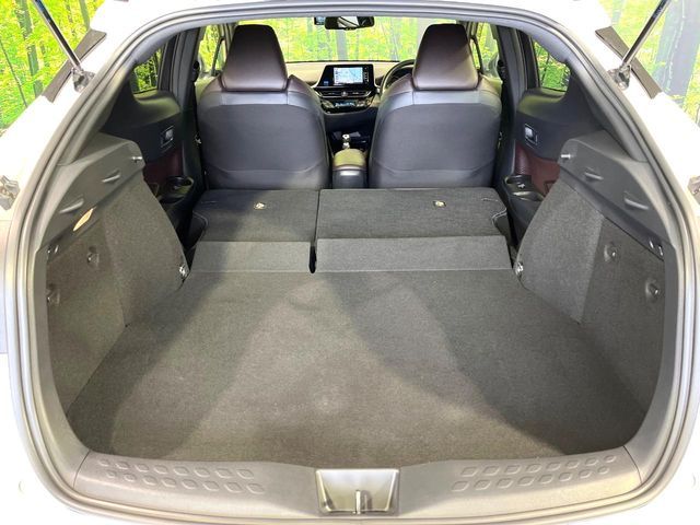 TOYOTA C-HR 2018 Image 31