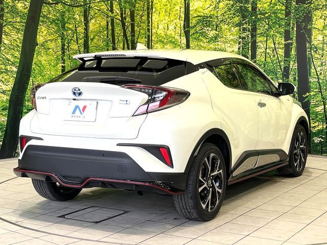 TOYOTA C-HR 2018 Image 31