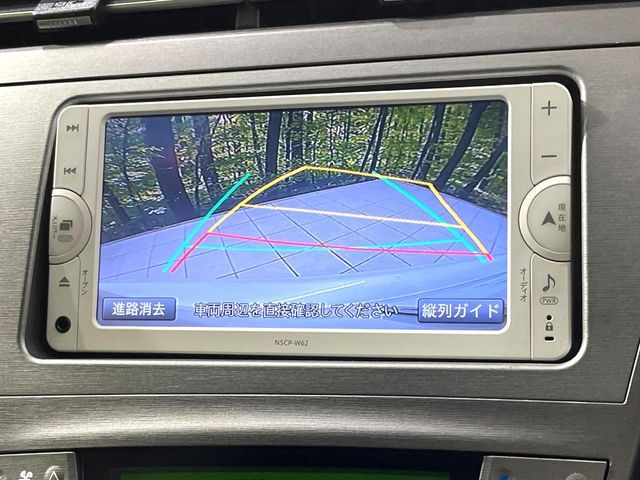 TOYOTA PRIUS 2012 Image 31