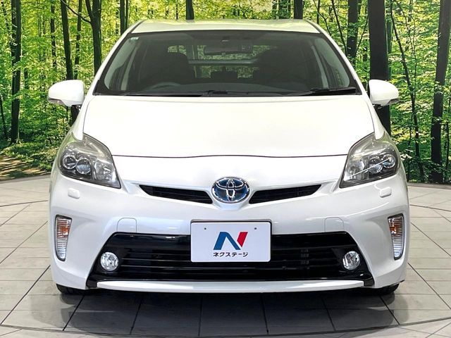 TOYOTA PRIUS 2012 Image 31