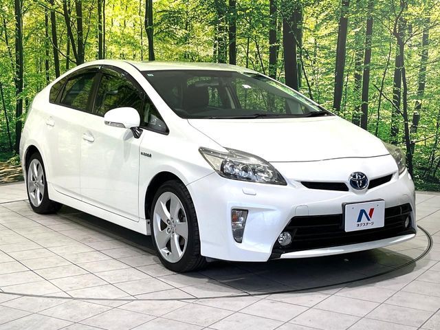 TOYOTA PRIUS 2012 Image 31