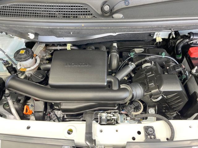 HONDA N BOX CUSTOM 2025 Image 31