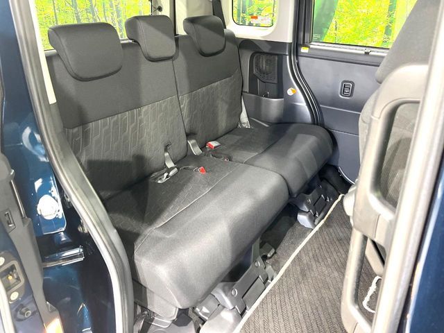 TOYOTA TANK 4WD 2019 Image 31