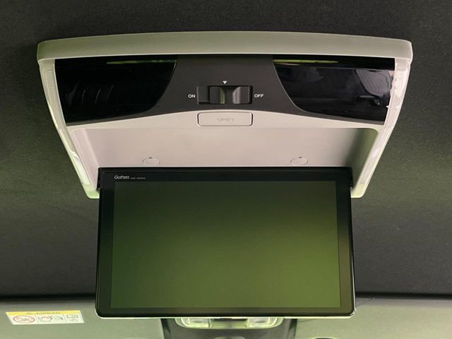 HONDA N BOX CUSTOM 2018 Image 31