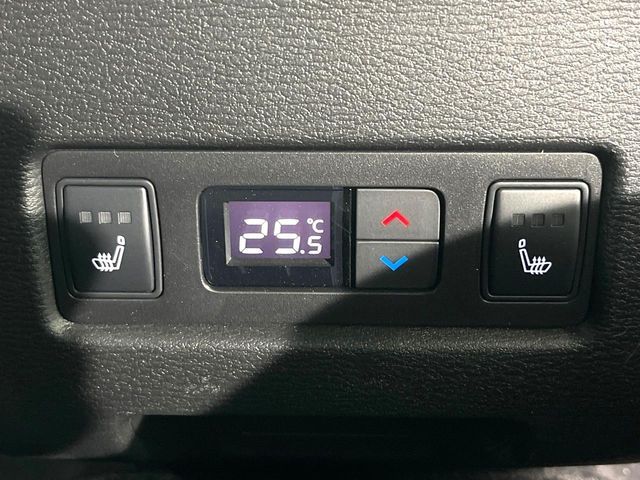 MITSUBISHI OUTLANDER PHEV 2022 Image 31