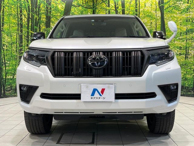 TOYOTA LANDCRUISER PRADO 2023 Image 31