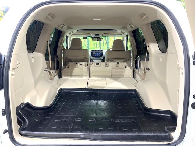TOYOTA LANDCRUISER PRADO 2023 Image 31
