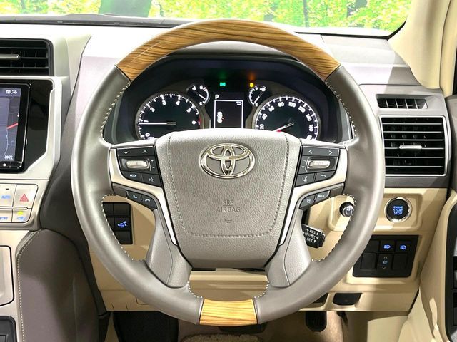 TOYOTA LANDCRUISER PRADO 2023 Image 31