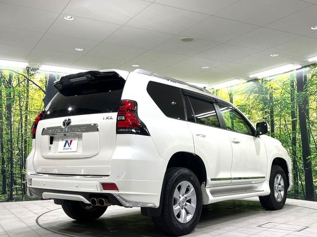 TOYOTA LANDCRUISER PRADO 2023 Image 31
