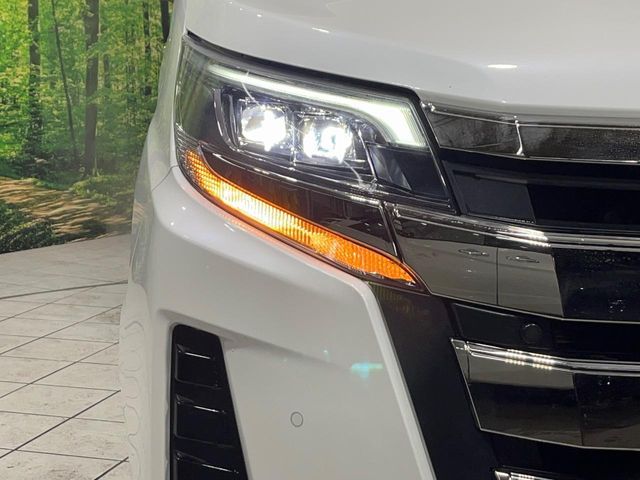 TOYOTA NOAH 4WD 2019 Image 31