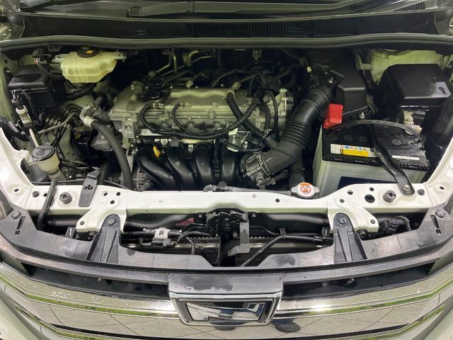 TOYOTA NOAH 4WD 2019 Image 31