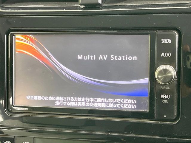 TOYOTA PRIUS 2017 Image 31