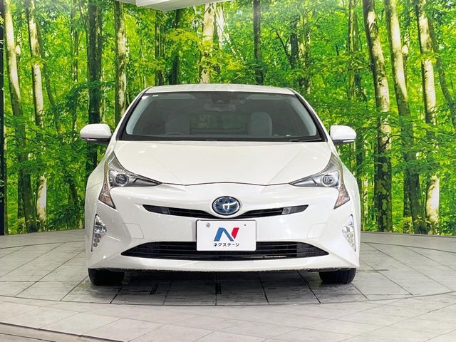 TOYOTA PRIUS 2017 Image 31