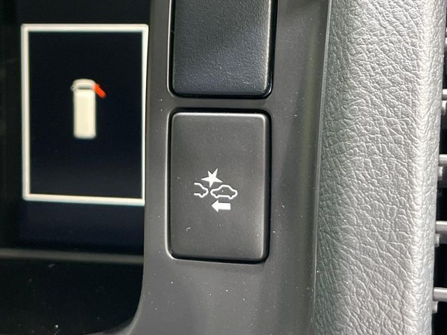 TOYOTA HIACE VAN 4WD 2025 Image 31